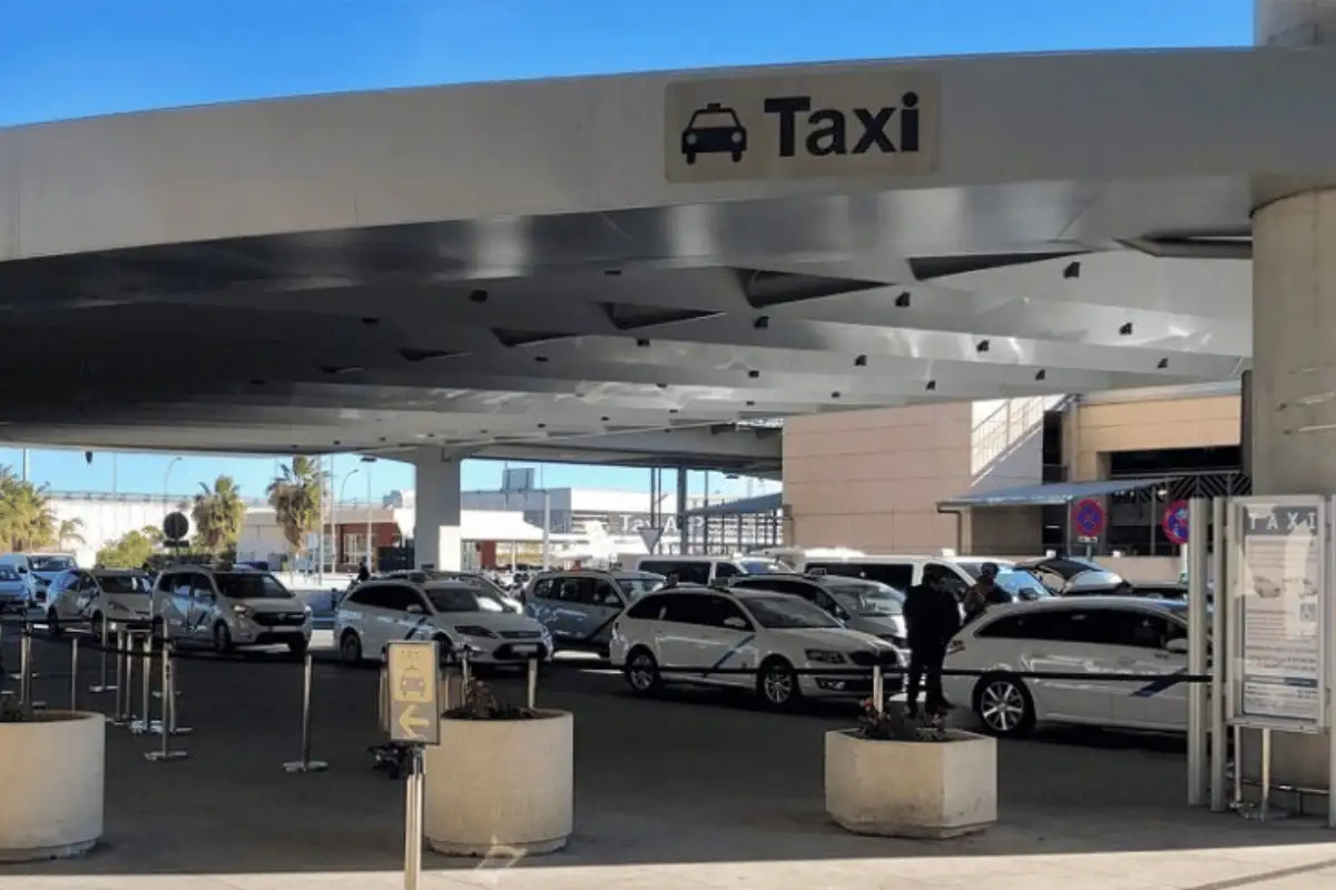 Malaga airport taxi rank