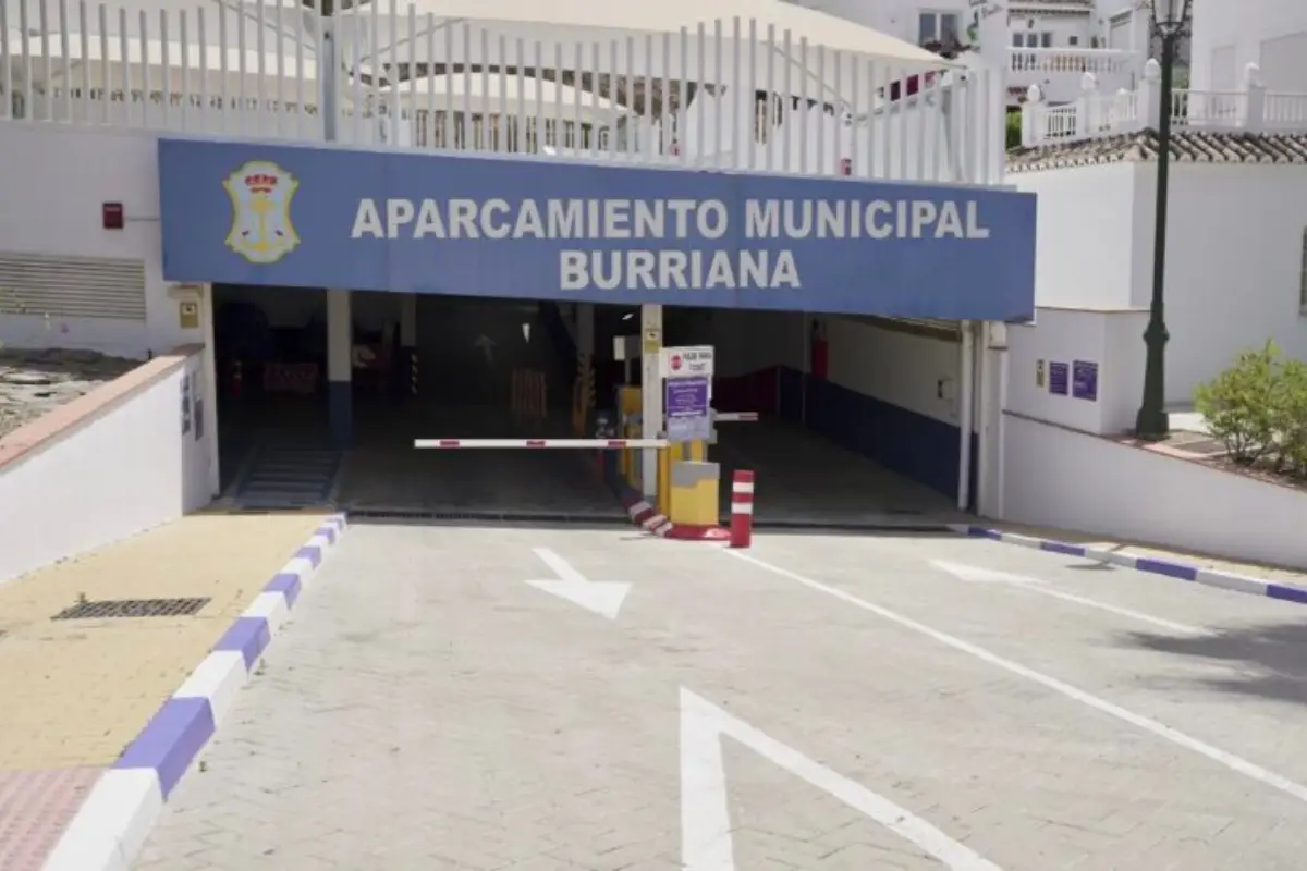 maro waterfall nerja spainonfoot 8